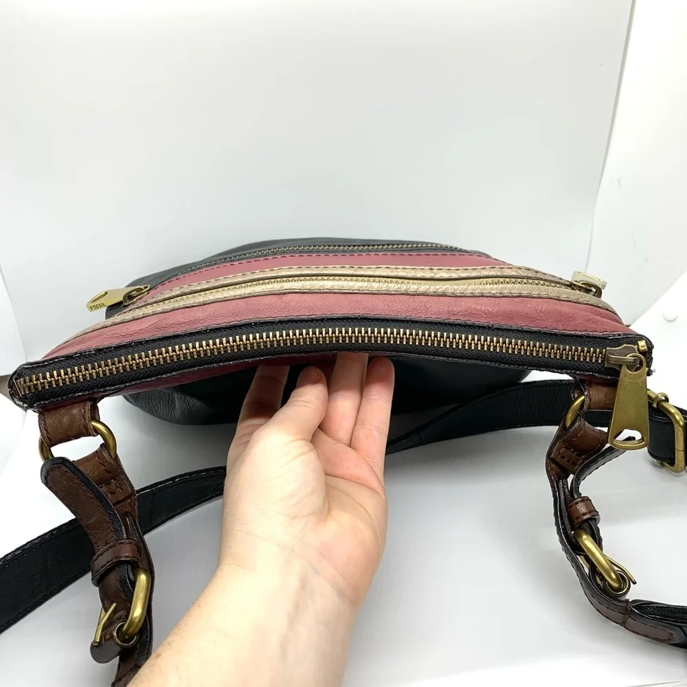 Vintage Fossil Black Burgundy Explorer Leather Patchwork Crossbody Bag - Picture 7 of 16